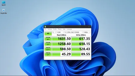 اس اس دی اینترنال ای دیتا ایکس پی جی مدل SX6000 Lite ظرفیت 128 گیگابایت