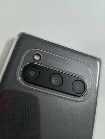 گوشی موبایل داریا مدل bond 5G دو سیم کارت ظرفیت 256 گیگابایت و رم 8 گیگابایت