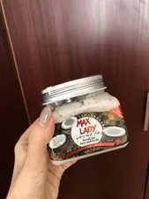 تجریه خرید اسکراب لایه بردار پوست مکس لیدی مدل Coconut حجم 300 میلی لیتر