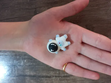 سرمدادی مدل فضانورد کد 03