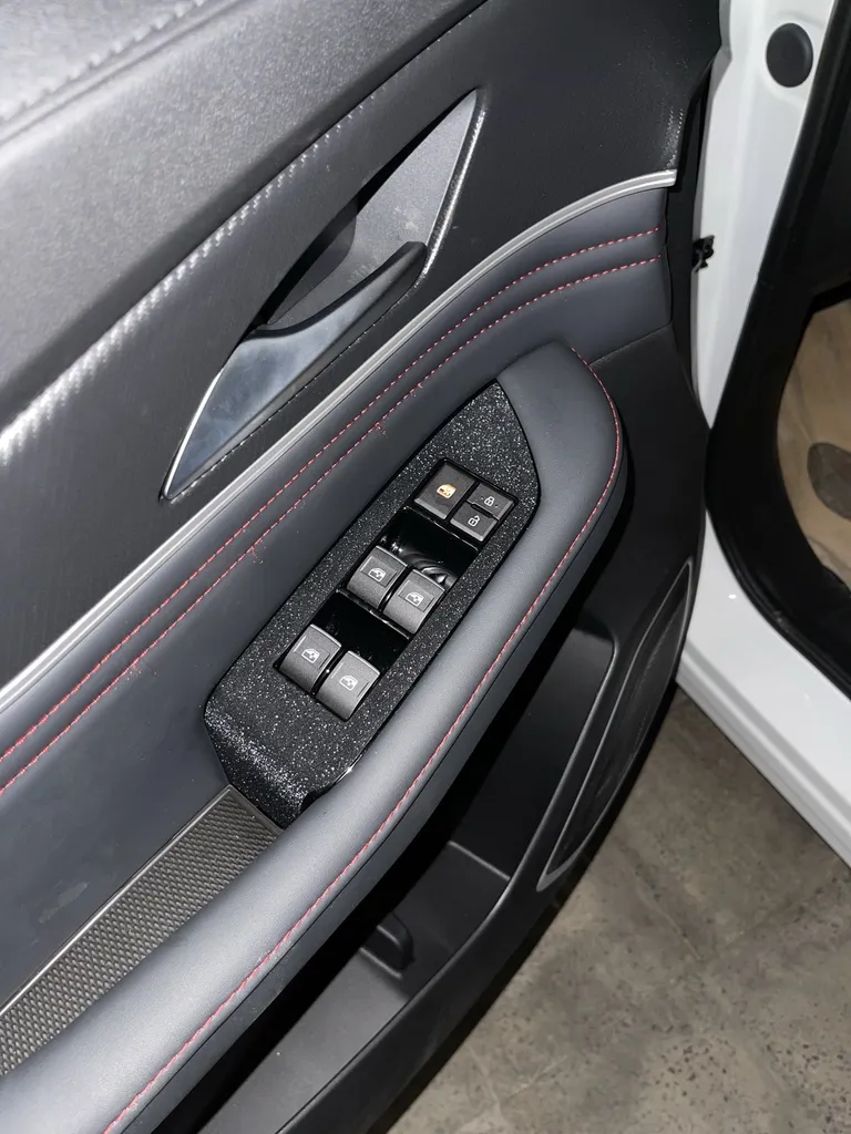 برچسب محافظ کنسول خودرو مولتی نانو مدل X-F1G مناسب برای لاماری Eama