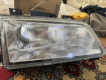 چراغ جلو شیشه ایرانی گروه پژوهش صنعت مدرن کد 55 مناسب برای پژو 405 بسته دو عددی