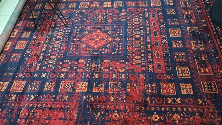 فرش ماشینی دنیای فرش مدل روشنک سنتی کد 1510