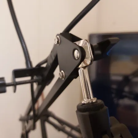 میکروفن کندانسر مدل Live Broadcast Equipment همراه با پایه تلسکوپی