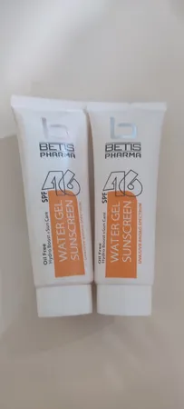 ژل کرم ضد آفتاب بی رنگ بتیس فارما spf46 مدل 46 مناسب پوست های چرب حجم 50 میلی لیتر