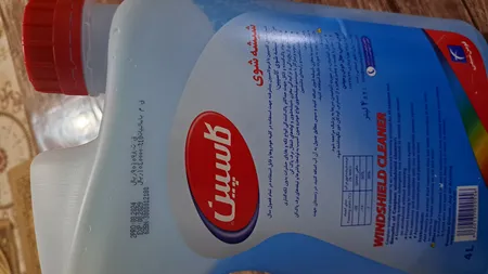 محلول شیشه‌شوی خودرو کاسپین مدل Non-Smearing حجم 4 لیتر
