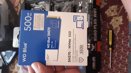 حافظه SSD وسترن دیجیتال مدل Blue SN570 ظرفیت 500 گیگابایت
