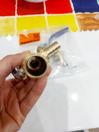 شیر آب ایران آلیان مدل توپی 1/2