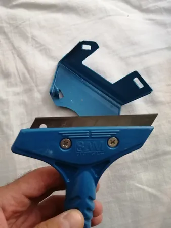 کاتر شیشه پاک کن مدل B01