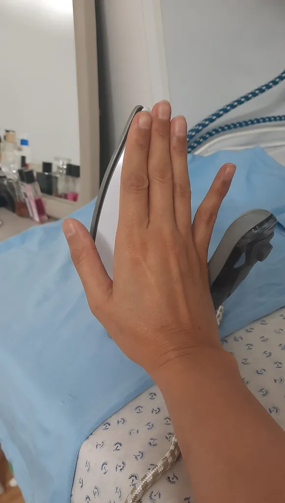 اتو مسافرتی هانوور مدل 1004