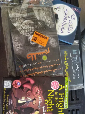 کتاب دختری که ماه را نوشید اثر کلی بارن هیل مترجم مرتضی تبار انتشارات آیین محمود