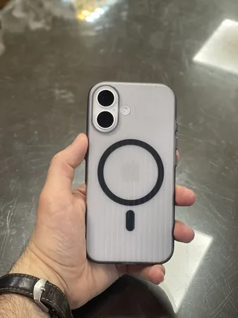 گوشی موبایل اپل مدل iPhone 16 CH دو سیم کارت ظرفیت 128 گیگابایت و رم 8 گیگابایت