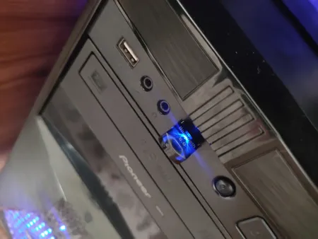 دانگل بلوتوث هارمن مدل B050