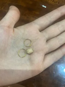 تجریه خرید گوشواره طلا 18 عیار زنانه با طرح حلقه ای ساده مدل DK458