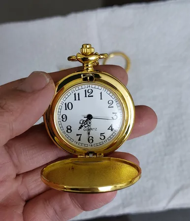 ساعت جیبی عقربه ای مدل کلاسیک کد 2025