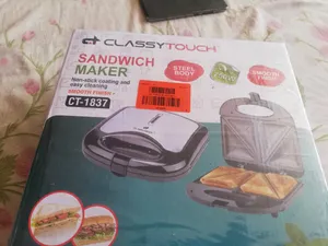 تجریه خرید ساندویچ ساز کلاسی تاچ مدل CT-1835