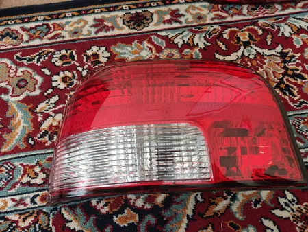 چراغ خطر عقب مدل km20 مناسب برای پراید 131 بسته 2 عددی