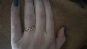 تجریه خرید انگشتر طلا 18 عیار زنانه با طرح کارتیه کد 0916 سایز 54