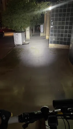 چراغ جلوی دوچرخه وست بایکینگ مدل 701424