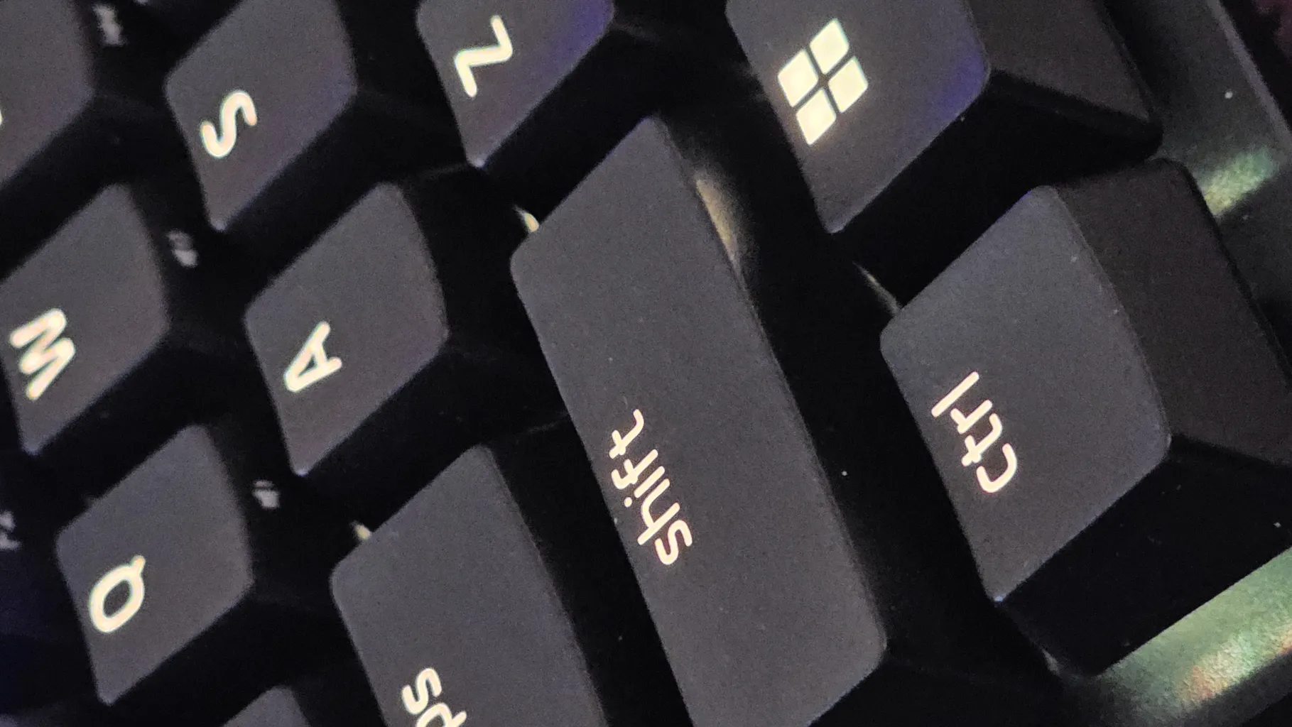 کیبورد مخصوص بازی ریزر مدل Huntsman Mini - Analog Optical Switches