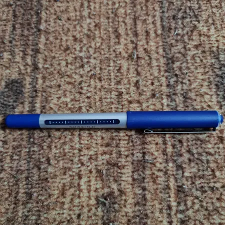 روان نویس یونی بال مدل Eye Micro کد UB-150