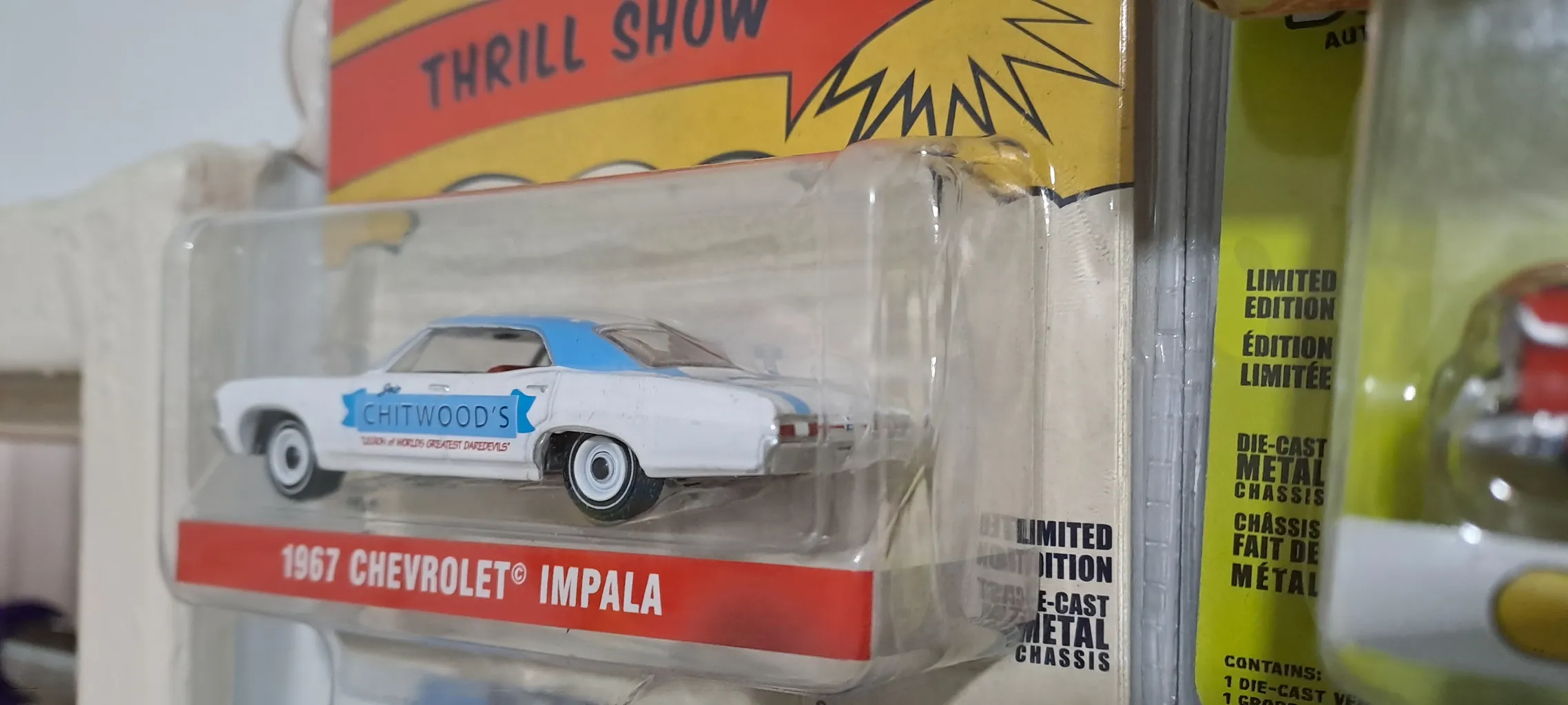 ماشین بازی گرین‌ لایت مدل  1967 Chevrolet Impala کد 30359