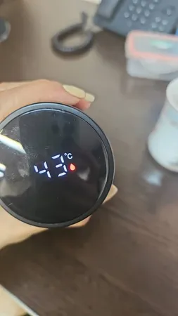 فلاسک هوشمند مدل 058 گنجایش 0.5 لیتر