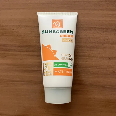 کرم ضد آفتاب رنگی مای مدل Spot Guard حجم 50 میلی لیتر