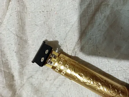 ماشین اصلاح موی صورت مدل V-T9