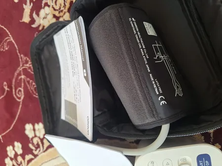 فشارسنج دیجیتال بازویی امرن مدل M6 Comfort