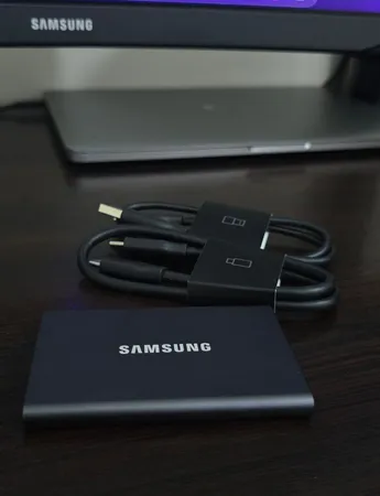 اس اس دی اکسترنال سامسونگ مدل Portable T7 ظرفیت یک ترابایت