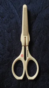 تجریه خرید قیچی ابرو فیش مدل S512