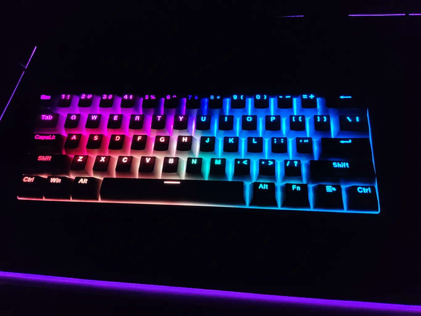 کیبورد گیمینگ ردراگون مدل K617 FIZZ، سوییچ مکانیکال قرمز، Tenkeyless، نورپردازی RGB