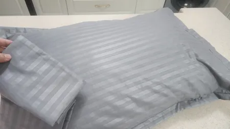 رو بالشی مدل هتلی بسته دو عددی