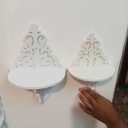 شلف دیواری مدل لوزی کد 09030035 سایز متوسط