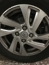 تجریه خرید درپوش رینگ یدک چی کد 60399 مناسب برای ساینا بسته 2 عددی