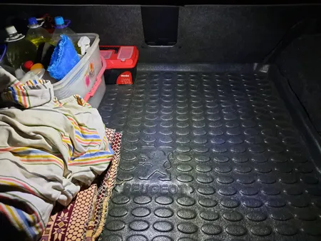 چراغ صندوق و داشبور خودرو تک لایت مدل AM 5964 P مناسب برای پژو پارس