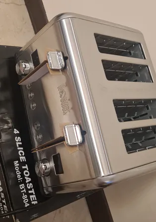 توستر 4 اسلایس روستوک مدل BT-8045