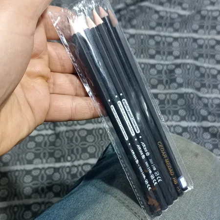 مداد آریا کد ۲۰۱ بسته ۶ عددی