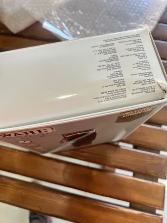 ماشین اصلاح موی سر و صورت وال پروفشنال مدل  cordless senior به همراه شانه اصلاح بسته 8 عددی