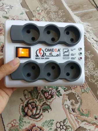 محافظ ولتاژ امگا مدل P6000 طول 3 متر