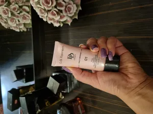 تجریه خرید دی دی کرم رنگی لافارر SPF30 مدل 01 مناسب انواع پوست حجم 33 میلی لیتر