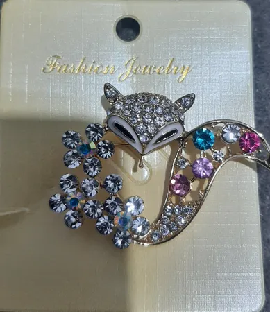 گل سینه زنانه مدل روباه کد 00581