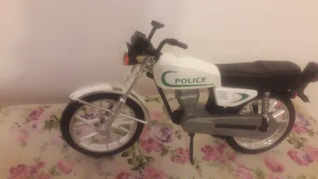 موتور بازی مدل HONDA CG 125