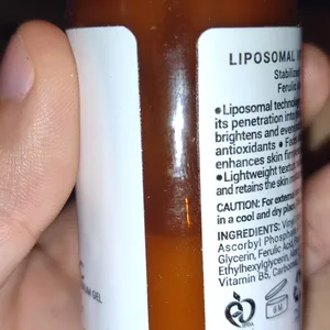 تجریه خرید سرم ضد چروک ژیناژن مدل ویتامین C حجم 30 میلی لیتر