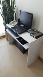 میز کامپیوتر مدل BK4
