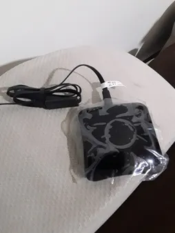 ریموت کنترل هوشمند برادلینک مدل RM4 Pro به همراه سنسور دما و رطوبت