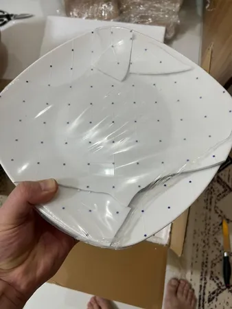 سرویس غذاخوری 27 پارچه چینی زرین ایران مدل کواترو ورنیکا درجه یک