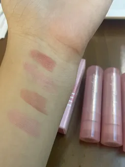 رژ لب جامد دراگون رانی مدل lovely مجموعه 4 عددی