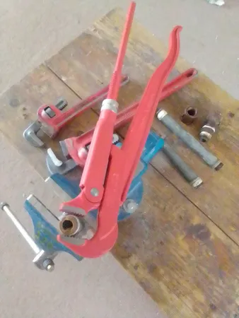 آچار لوله گیر ایران پتک مدل 001 سایز 1.5 اینچ